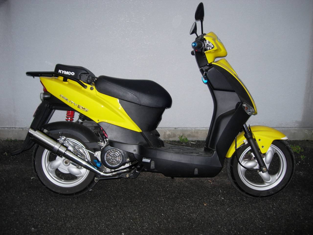 KYMCO Agility125 HPマフラー（adect　HP-MUFLER　For　KYMCO Agility125）